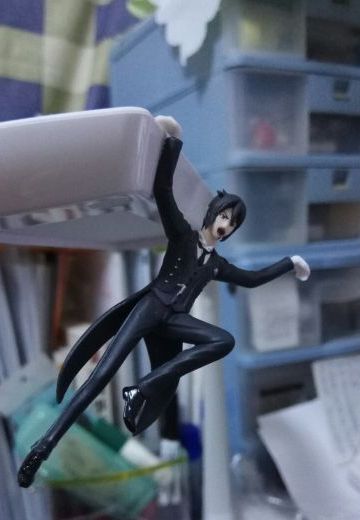 黒执事  塞巴斯蒂安  杯缘子