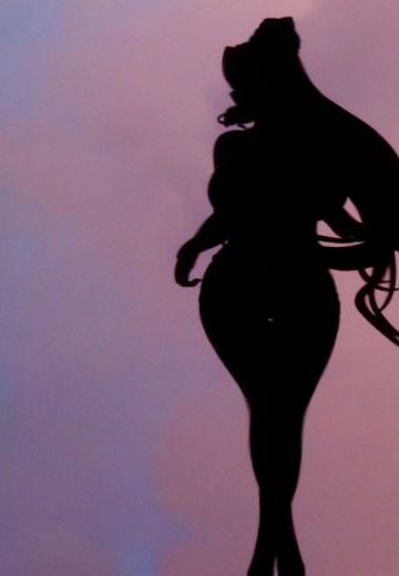 95废宅想学摄影