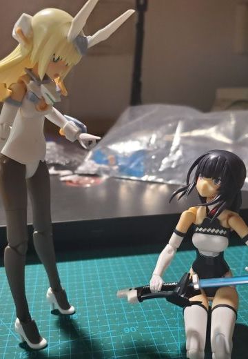 手机摆拍，背景轻喷