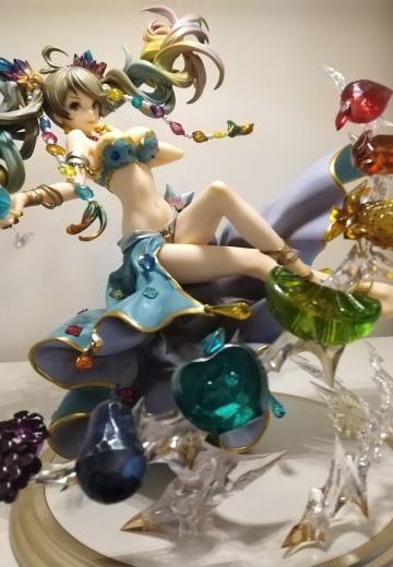 Revolve七宝石的夏姬