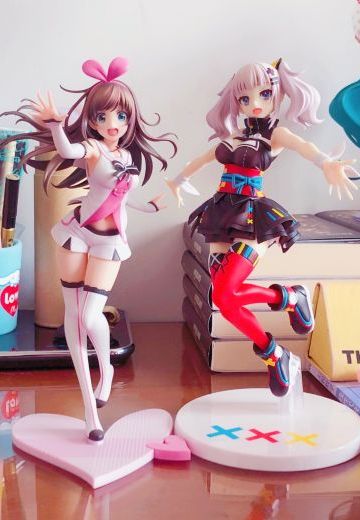 天才在左，疯子在右