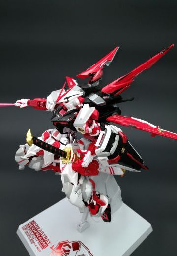 机动战士高达 红色异端