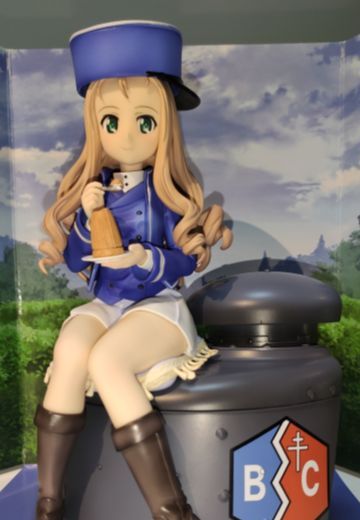 女人，矮子，外国人——玛丽！