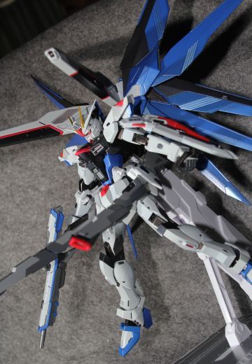 METAL BUILD ZGMF-X10A FREEDOM GUNDAM