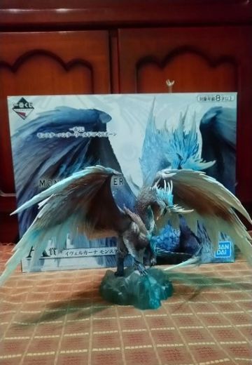 《怪物猎人世界：冰原》的冰咒龙