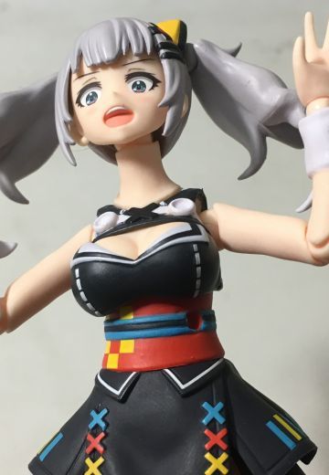 中大奖了！luna酱你的脖子怎么回事？