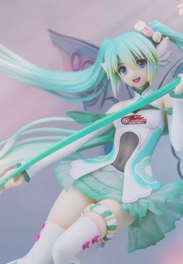 AMAKUNI 1/1 初音ミク Racing2017 ver.