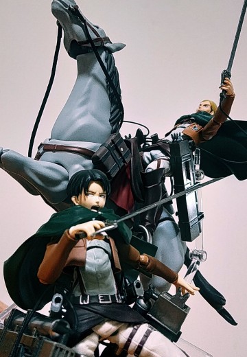 带领新兵冲向地狱！