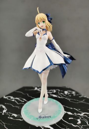 Fate/stay night SABER ドレスコード