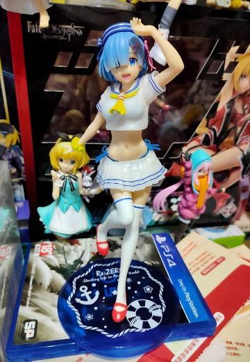 衣服感覺可以硬拆