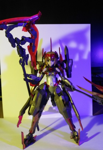 尝试展示一下电镀件的奇异光泽