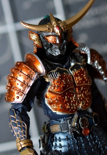 万代 SIC 假面骑士铠武