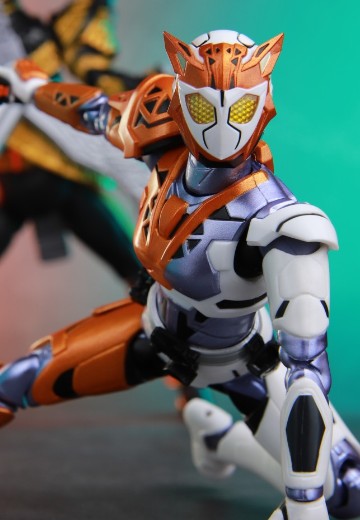 假面骑士Valkyrie 冲刺猎豹