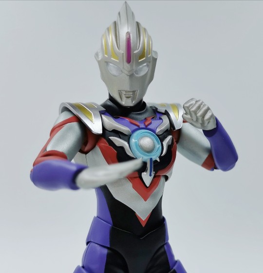 S.H.F欧布奥特曼 重光