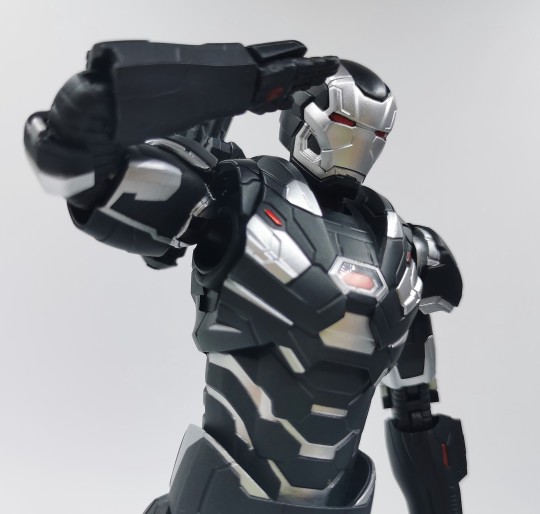 S.H.F战争机器MK6