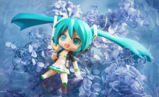 初音 落花
