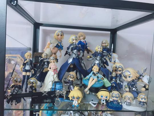 心血来潮整理了一下柜子的两层