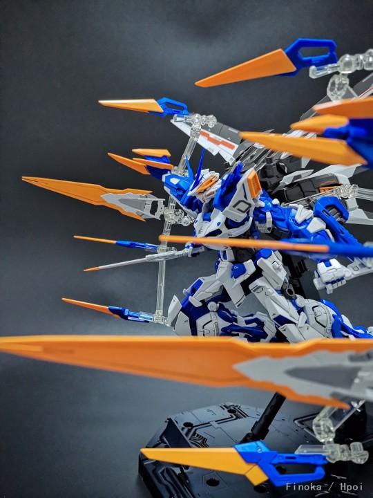 MG异端高达蓝色机D型