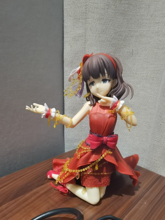 你可以不玩游戏，但是这个系列景品是真的香