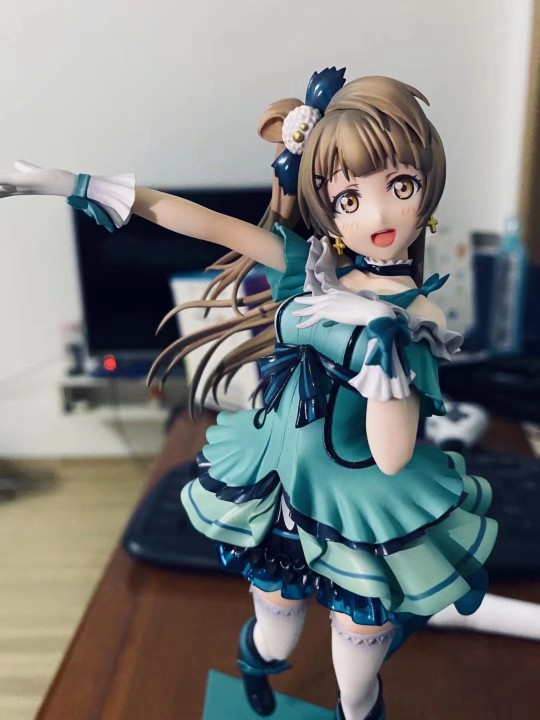 电击屋限定 南琴梨