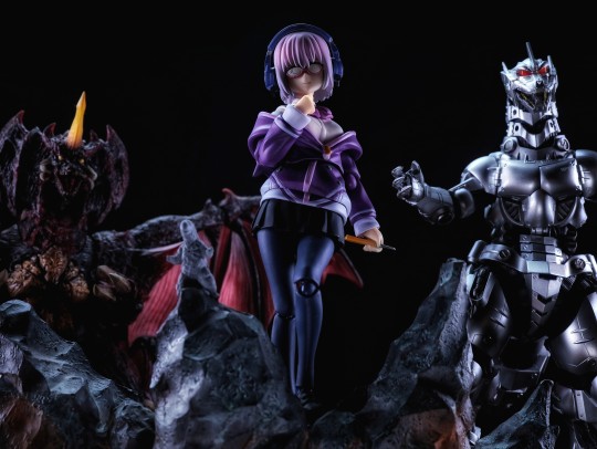 怪兽之王，神奇宝贝大师 新条茜