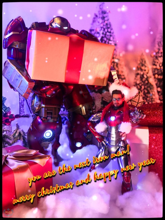 圣诞新年主题-金红银白：“你就是未来的钢铁侠”