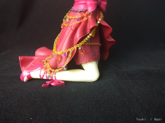 把身上的宝石涂了一下感觉好多了