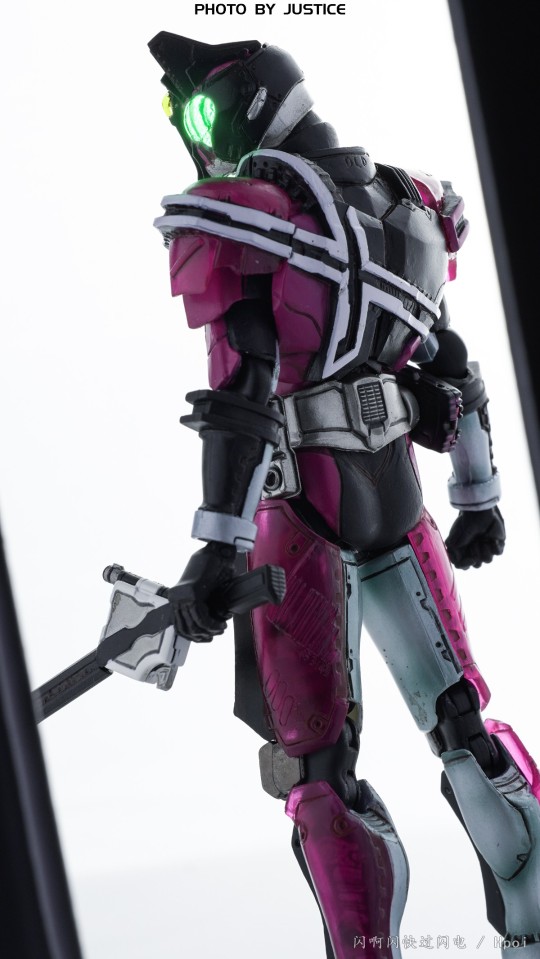 S.I.C 51 Masked Rider Decade