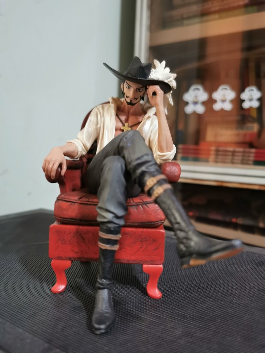 造型师写真家鹰眼沙发