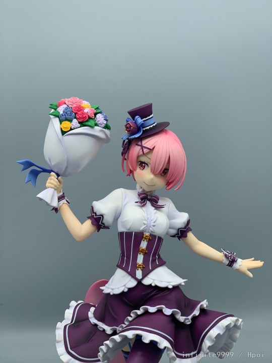 轮转社拉姆生日手办