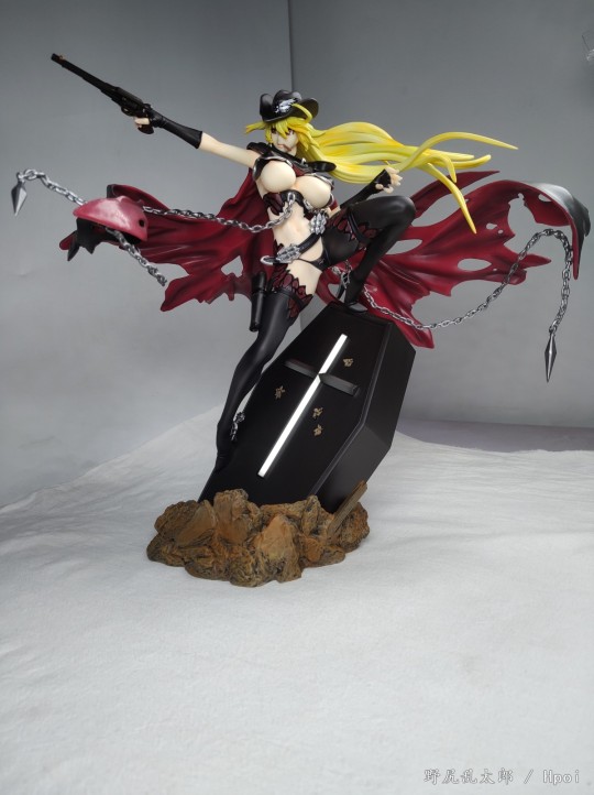 无名少女  白发隆行