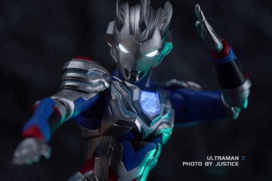 S.H.F Ultraman Zett Alpha Edge
