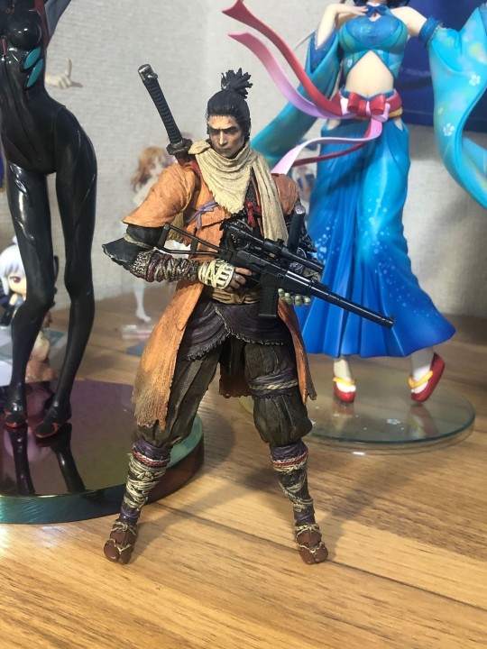 忍义手道具——突击步枪