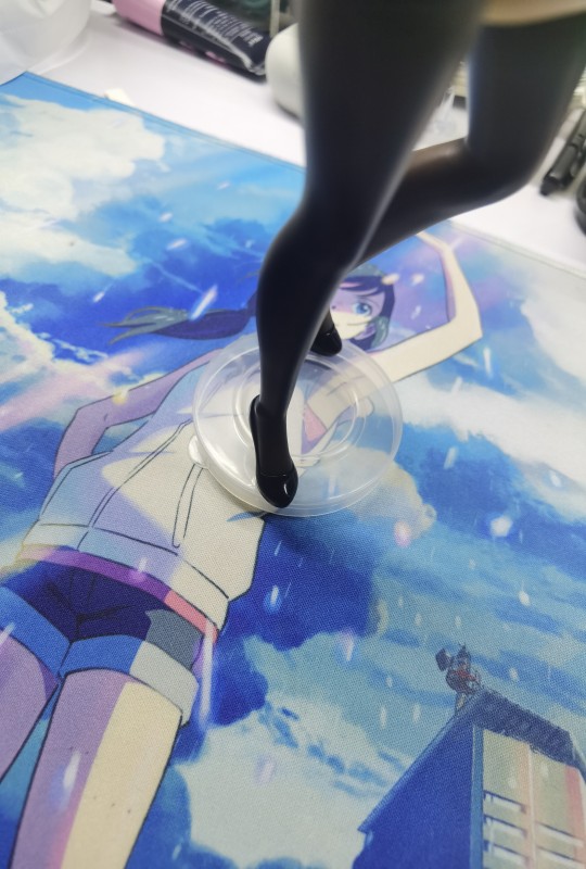 这不比那大圆盘子好多了，简约又方便，还不占地方