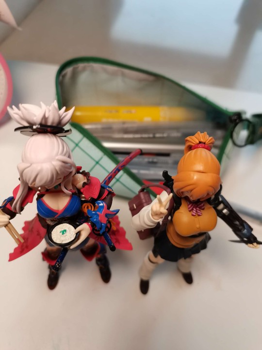 失散多年的两姐妹