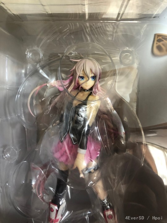 手办发黄了怎办？