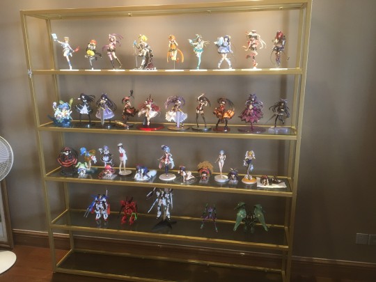 表面奈尔克，其实是晒柜