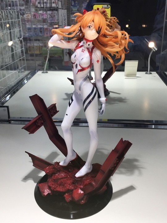 【转】revolve明日香秋叶原展图