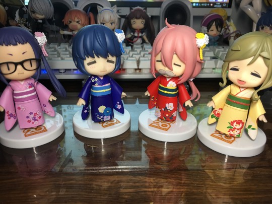 和服四人组 露营队～