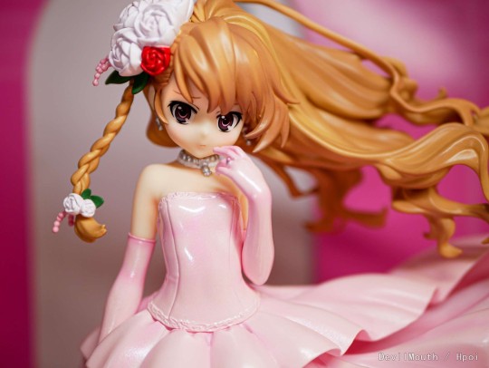 WF2021会限龙与虎逢坂大河珠光色粉婚纱