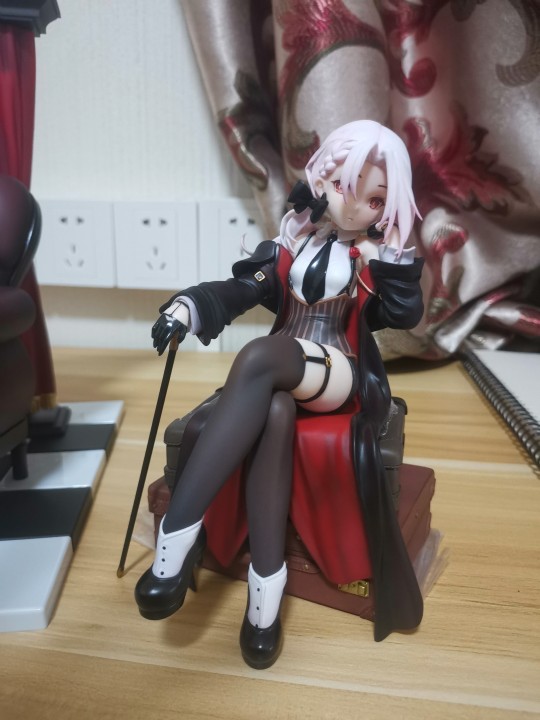 威严满满大姐头（VV大姐头）