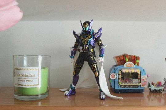 假面骑士prime rogue金丝鳄霸