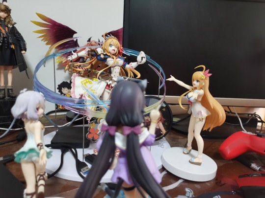 哈哈，你们的还没出荷