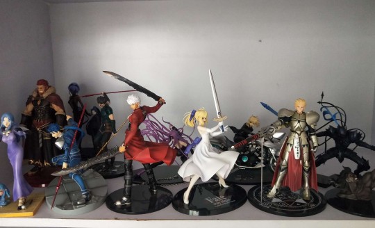 每天都被自己帅醒的男人