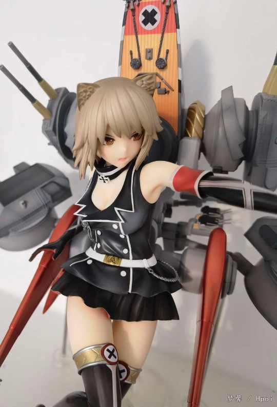 俾斯麦号战列舰