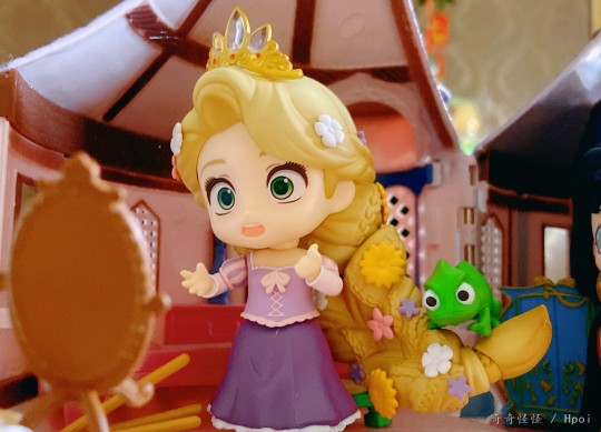 关于一个本来平静生活，却拔锅相向的故事