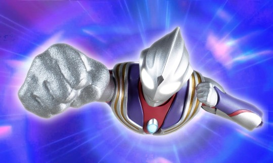 SHF 真骨雕 迪迦奥特曼 复合型