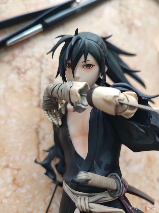 加了阴影好多了