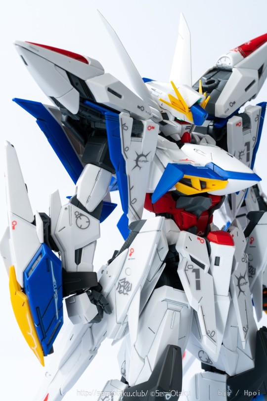 MG 1/100 「MVF-X08 天蚀高达」