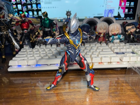 Ultraman Geed Galaxy Rising